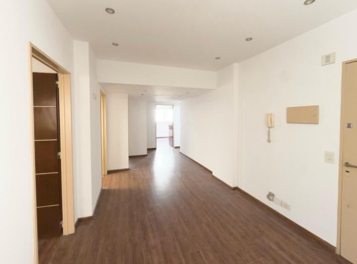 Departamento · 81m² · 5 Ambientes