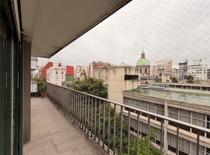 Departamento · 80m² · 4 Ambientes · 1 Cochera