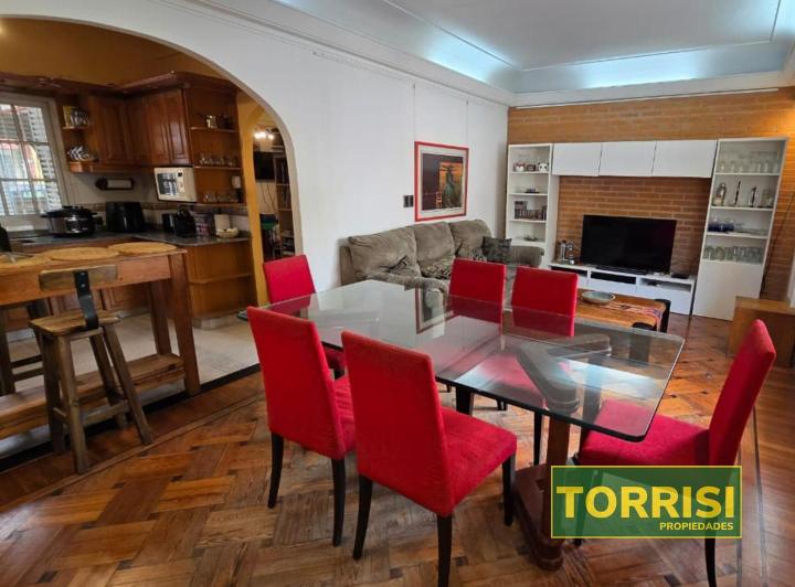 Casa · 170m² · 5 Ambientes