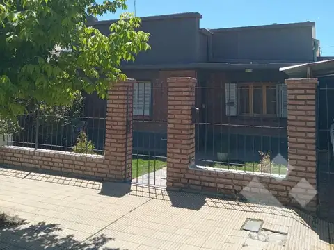 Casa en Venta en Cinco Saltos, General Roca