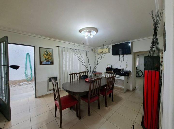 Casa · 135m² · 4 Ambientes · 1 Cochera