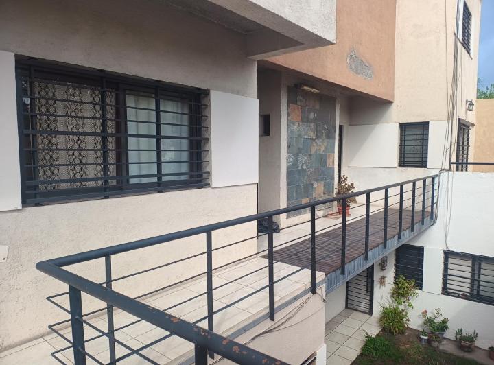 Departamento · 78m² · 5 Ambientes · 1 Cochera