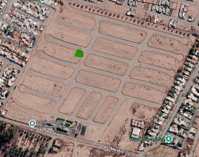 Terreno · 300m²