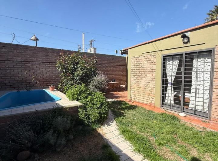 Casa · 104m² · 5 Ambientes
