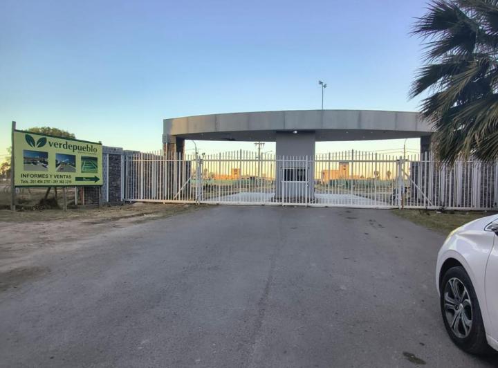 Terreno · 516m²