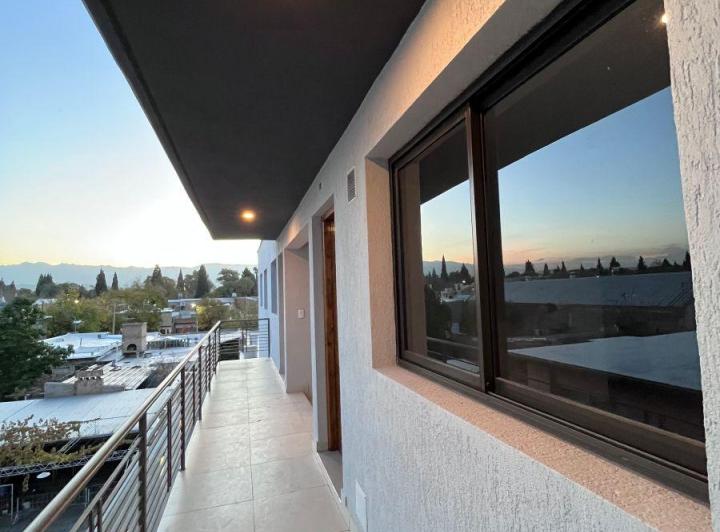 Departamento · 55m² · 3 Ambientes · 1 Cochera
