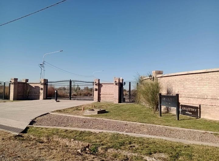 Terreno · 600m²