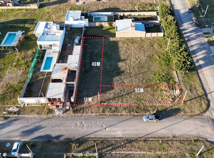 Terreno · 400m²