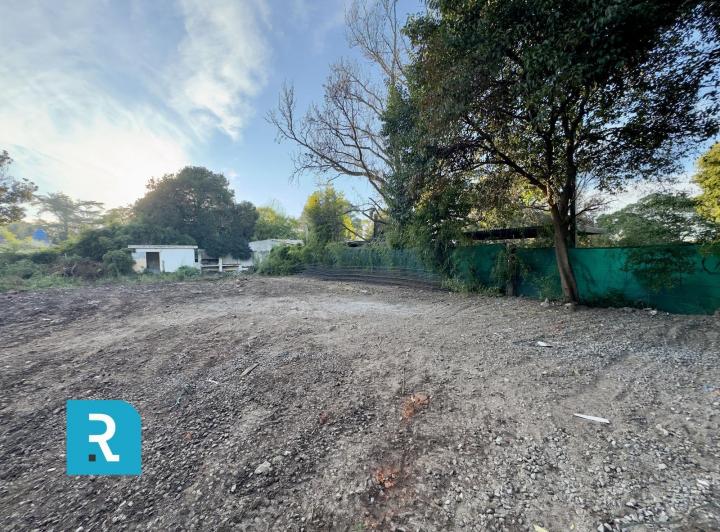 Terreno · 663m²