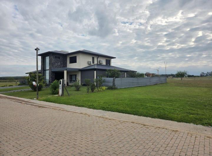 Terreno · 519m²