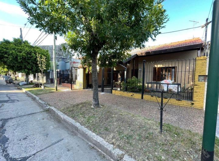 Casa · 133m² · 3 Ambientes · 1 Cochera