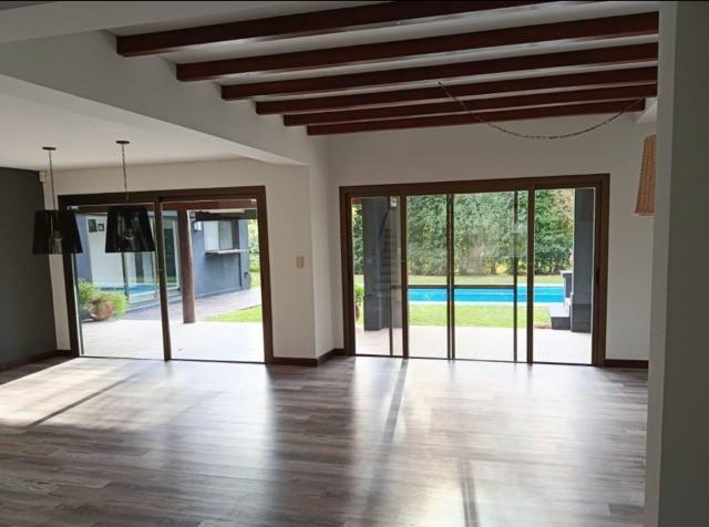 Casa · 312m² · 5 Ambientes