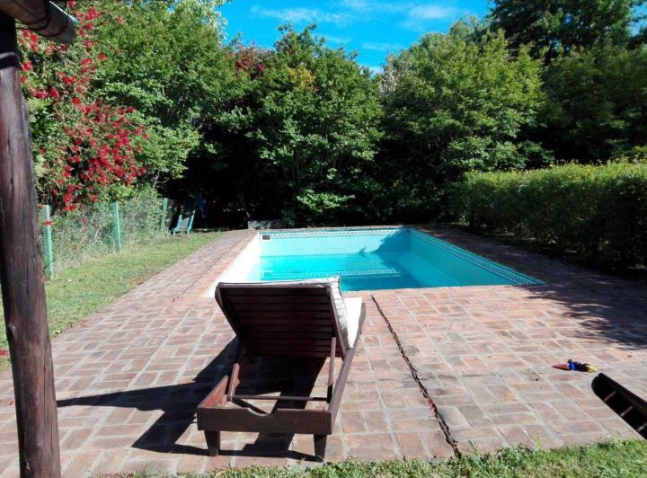 Casa · 310m² · 10 Ambientes · 3 Cocheras