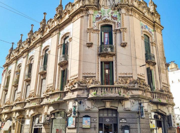 Departamento · 184m² · 6 Ambientes · 1 Cochera