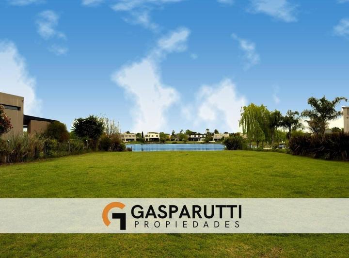Terreno · 900m²