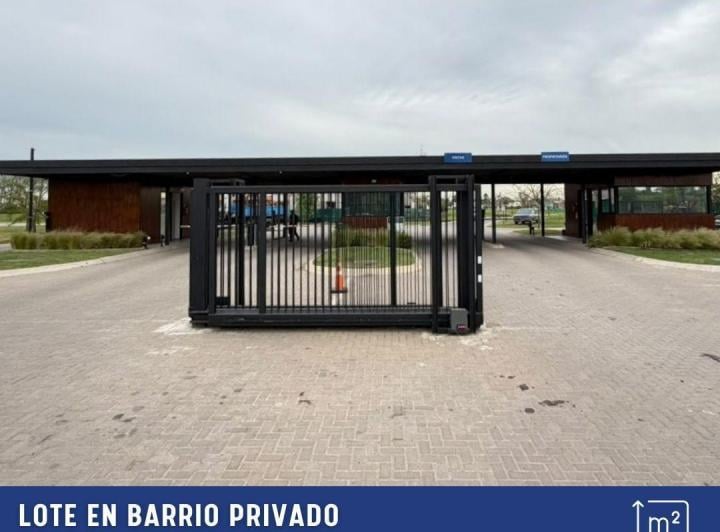 Terreno · 600m²
