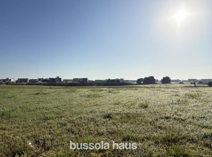 Terreno · 900m²