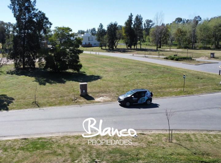 Terreno · 800m²