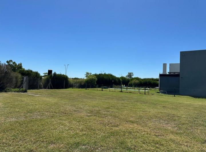 Terreno · 516m²