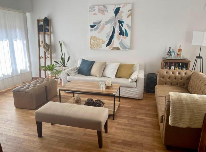 Casa · 238m² · 4 Ambientes · 1 Cochera