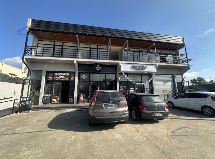 Local comercial · 80m² · 2 Ambientes