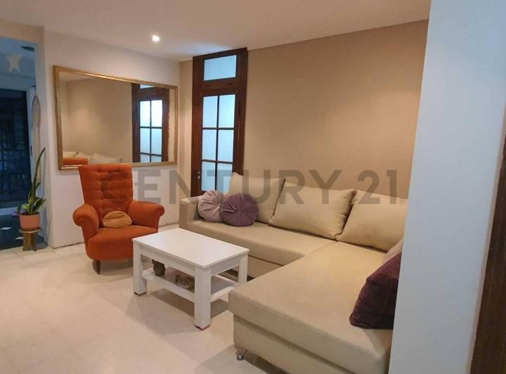 Casa · 175m² · 2 Dormitorios · 2 Cocheras