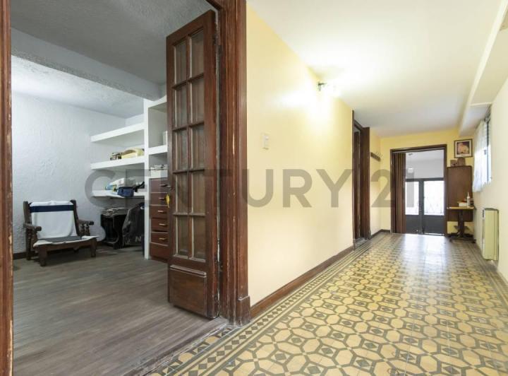 Casa · 89m² · 4 Ambientes · 1 Cochera