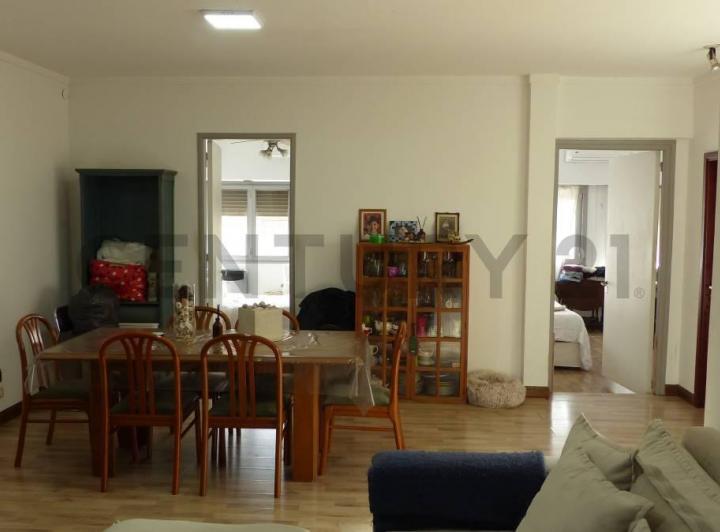 Casa · 1m²
