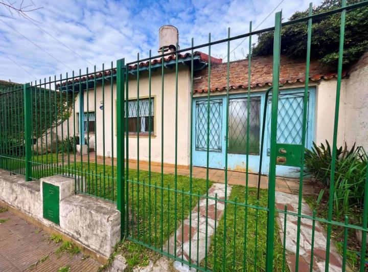Casa · 62m² · 4 Ambientes · 1 Cochera
