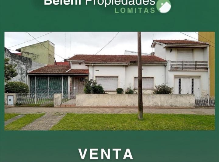 Casa · 180m² · 4 Ambientes · 2 Cocheras