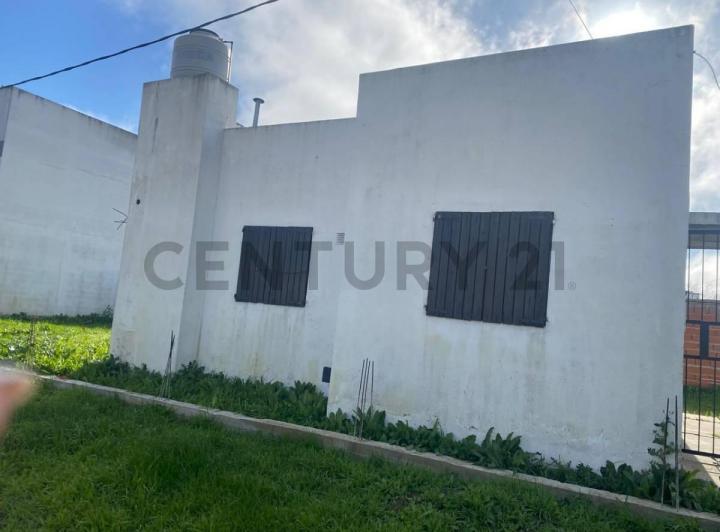 Casa · 47m² · 2 Ambientes · 1 Cochera