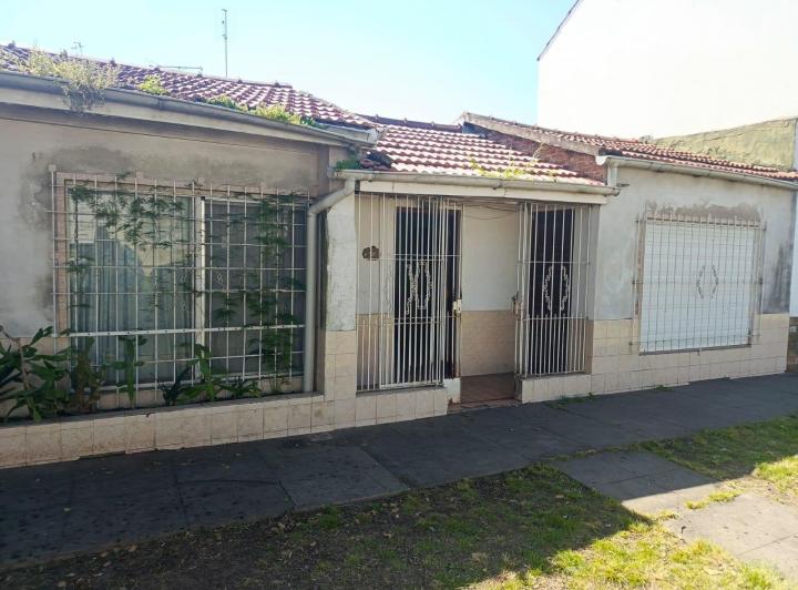 Casa · 100m² · 3 Ambientes · 1 Cochera