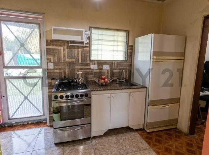 Casa · 60m² · 3 Ambientes · 2 Cocheras