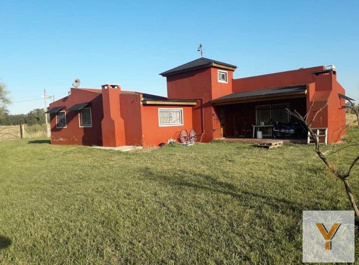Casa · 225m² · 7 Ambientes · 3 Cocheras