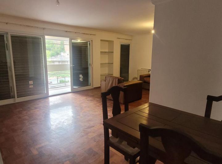 Departamento · 220m² · 5 Ambientes · 1 Cochera