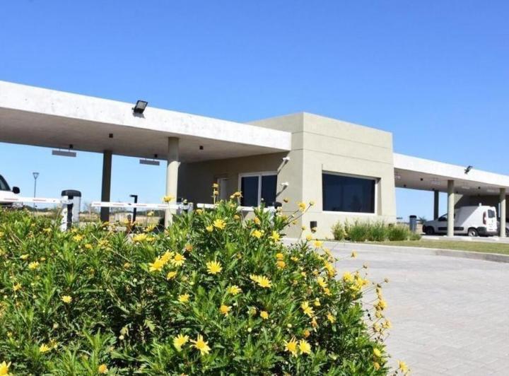 Terreno · 732m²