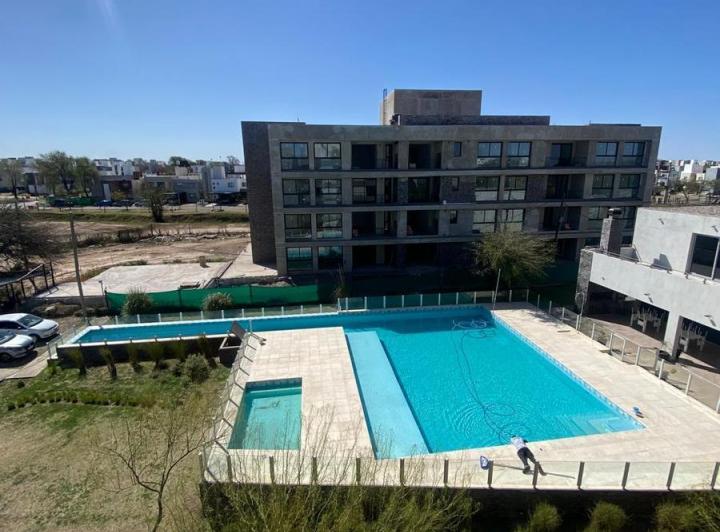 Departamento · 67m² · 4 Ambientes · 1 Cochera