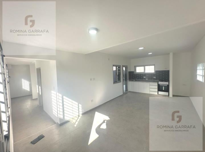 Casa · 105m² · 4 Ambientes · 1 Cochera