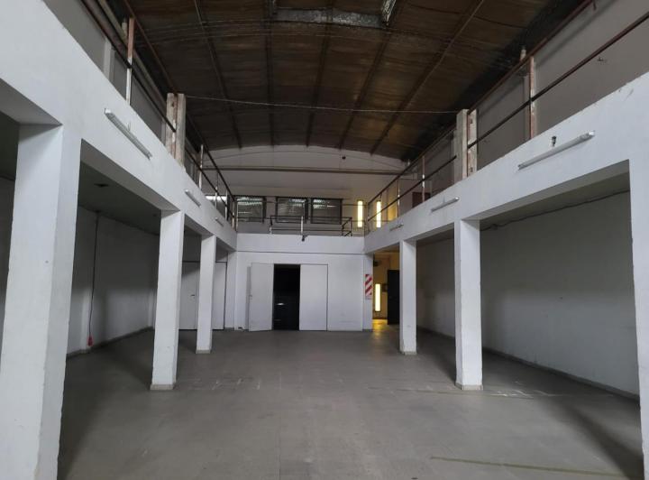 Local comercial · 400m²