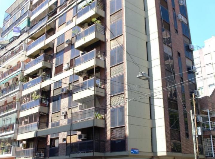 Departamento · 90m² · 5 Ambientes · 1 Cochera