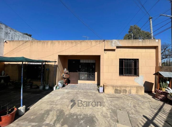 Casa · 102m² · 4 Ambientes · 1 Cochera