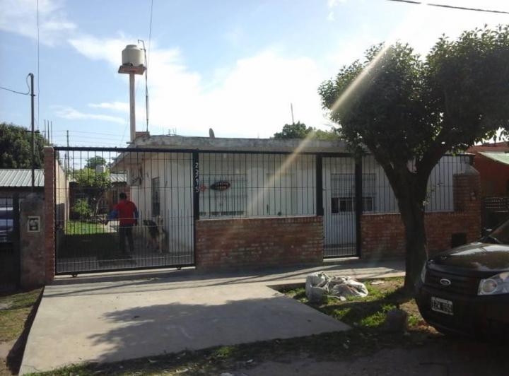 Casa · 100m² · 4 Ambientes · 1 Cochera