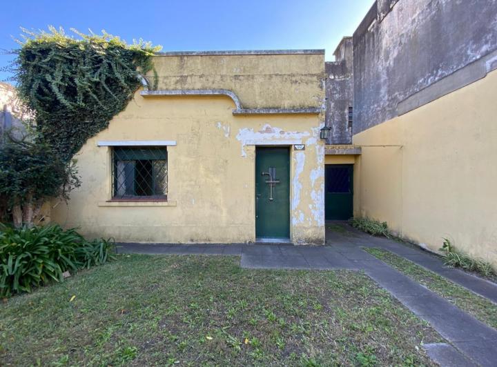 Casa · 129m² · 3 Dormitorios · 1 Cochera