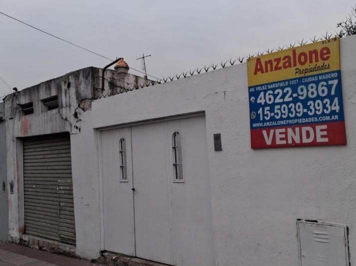 Casa · 1m² · 3 Ambientes