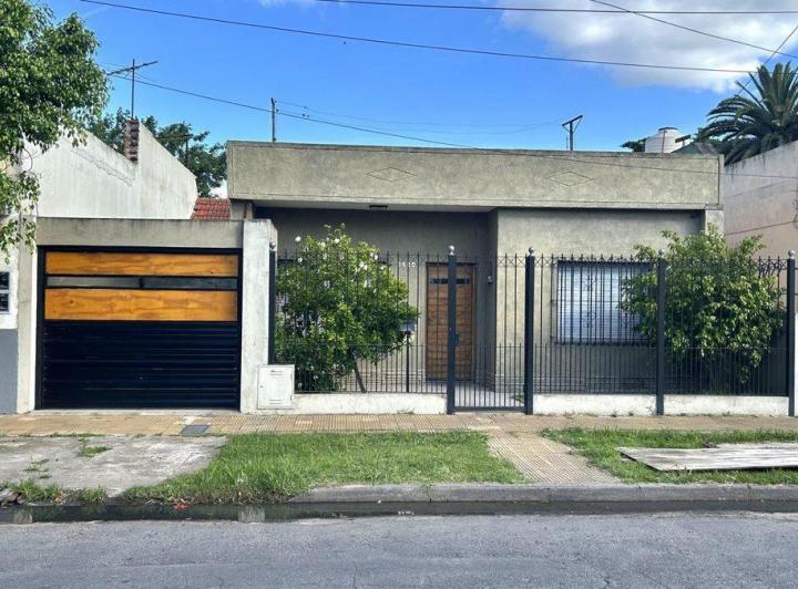 Casa · 120m² · 3 Ambientes · 1 Cochera