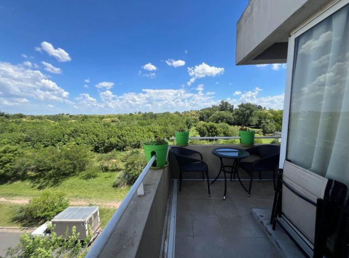 Departamento · 80m² · 4 Ambientes · 1 Cochera