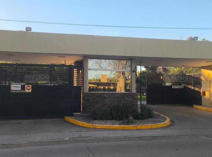 Terreno · 724m²