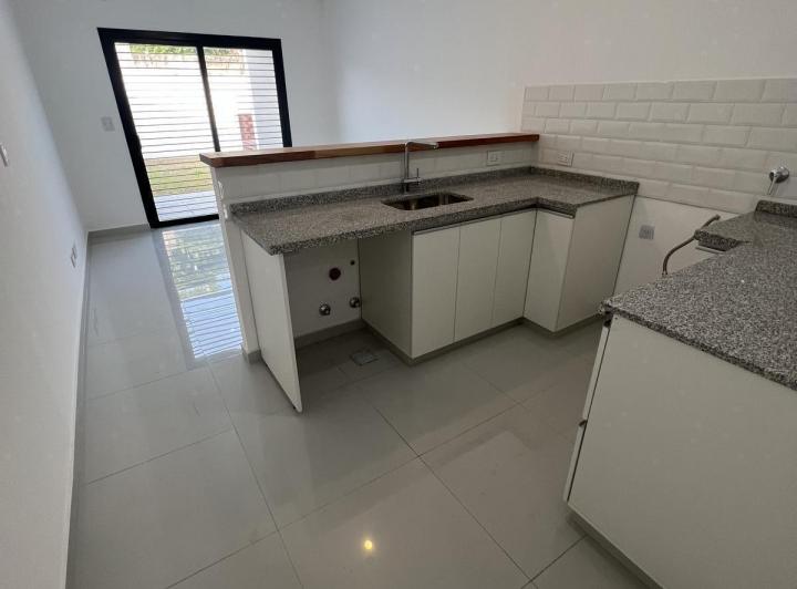 PH · 80m² · 3 Ambientes · 1 Cochera