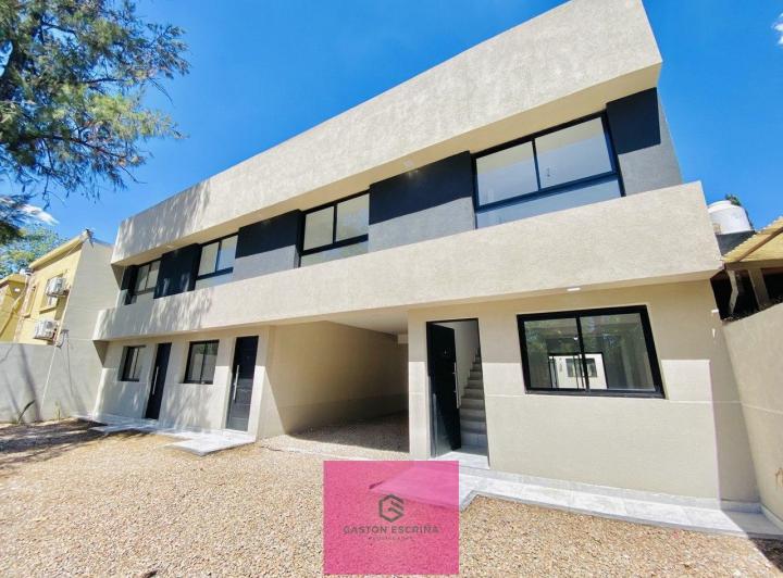 PH · 95m² · 4 Ambientes · 1 Cochera