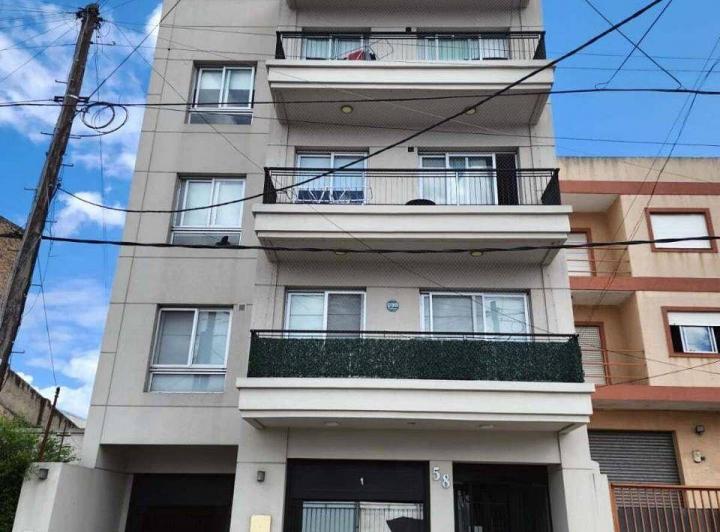 Departamento · 45m² · 2 Ambientes · 1 Cochera